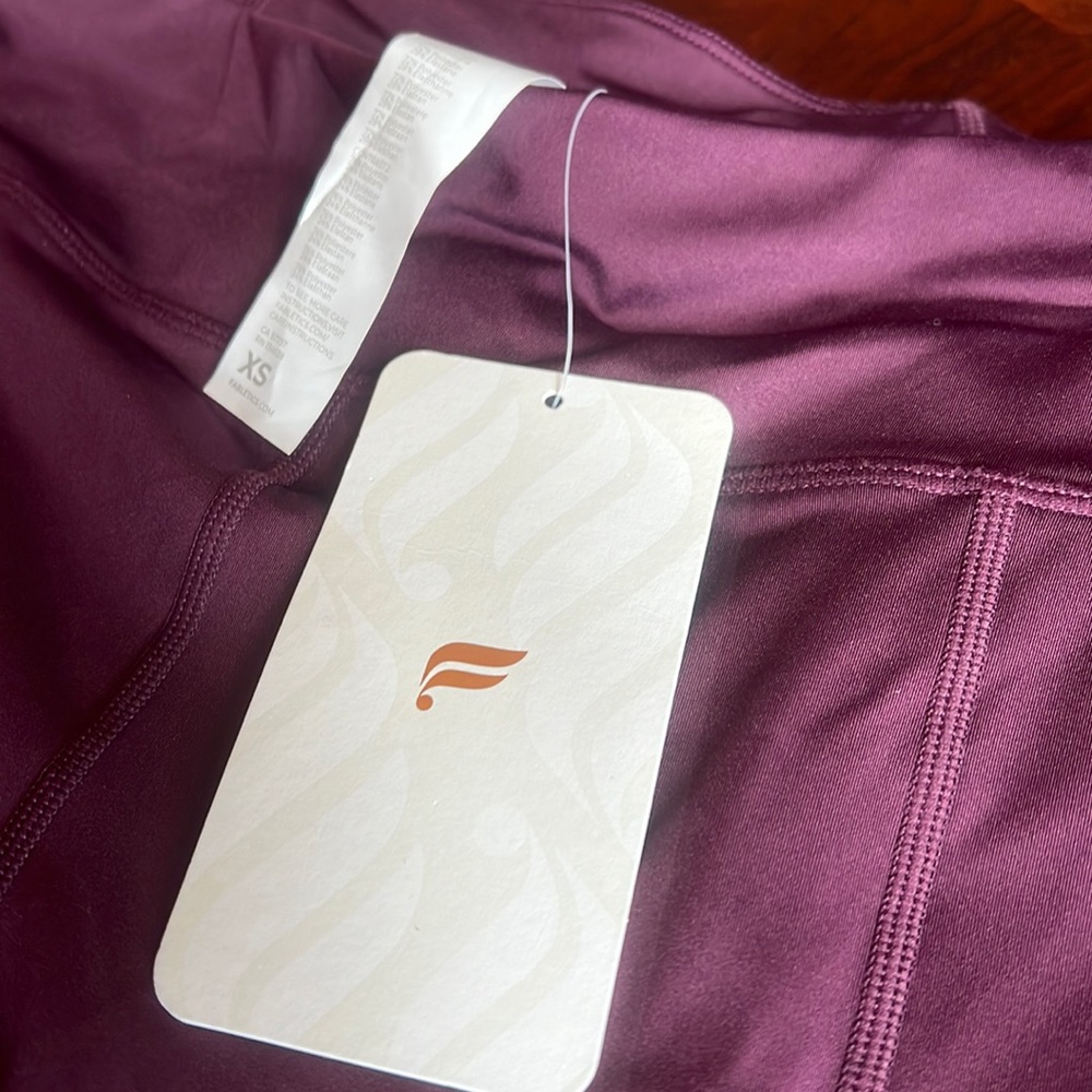 Fabletics *NWT* Spin Mesh Ultracool 7/8 Leggings - Picture 8 of 11